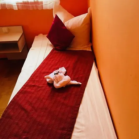 Szálloda Balatoni Retró 3*